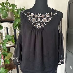 WHBM Embroidered Black Women's Cold-Shoulder Top
